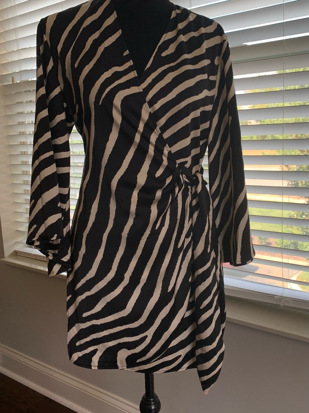 NWOT H&M Black and Cream Zebra Print Wrap Mini Dress